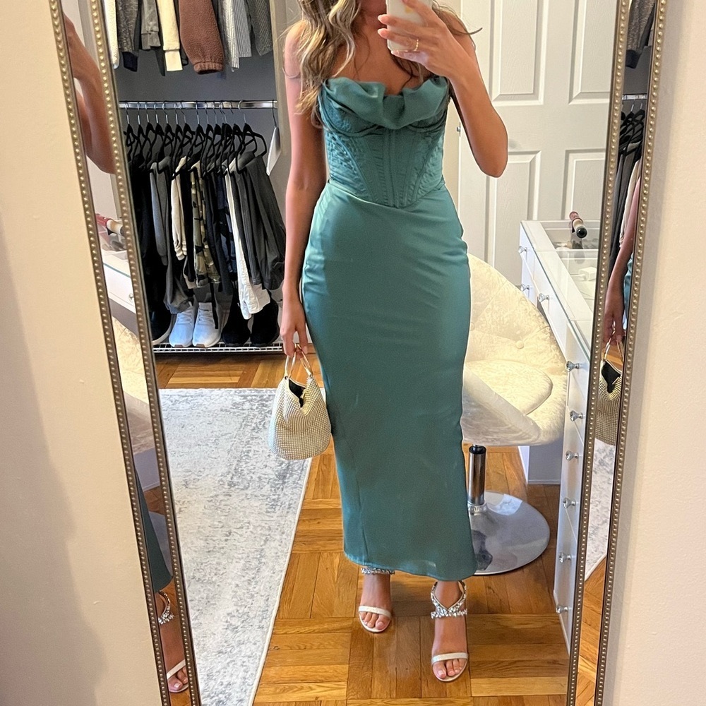 House of CB dress “Charmaine”. Size small. Top taken in to fit 32A chest.